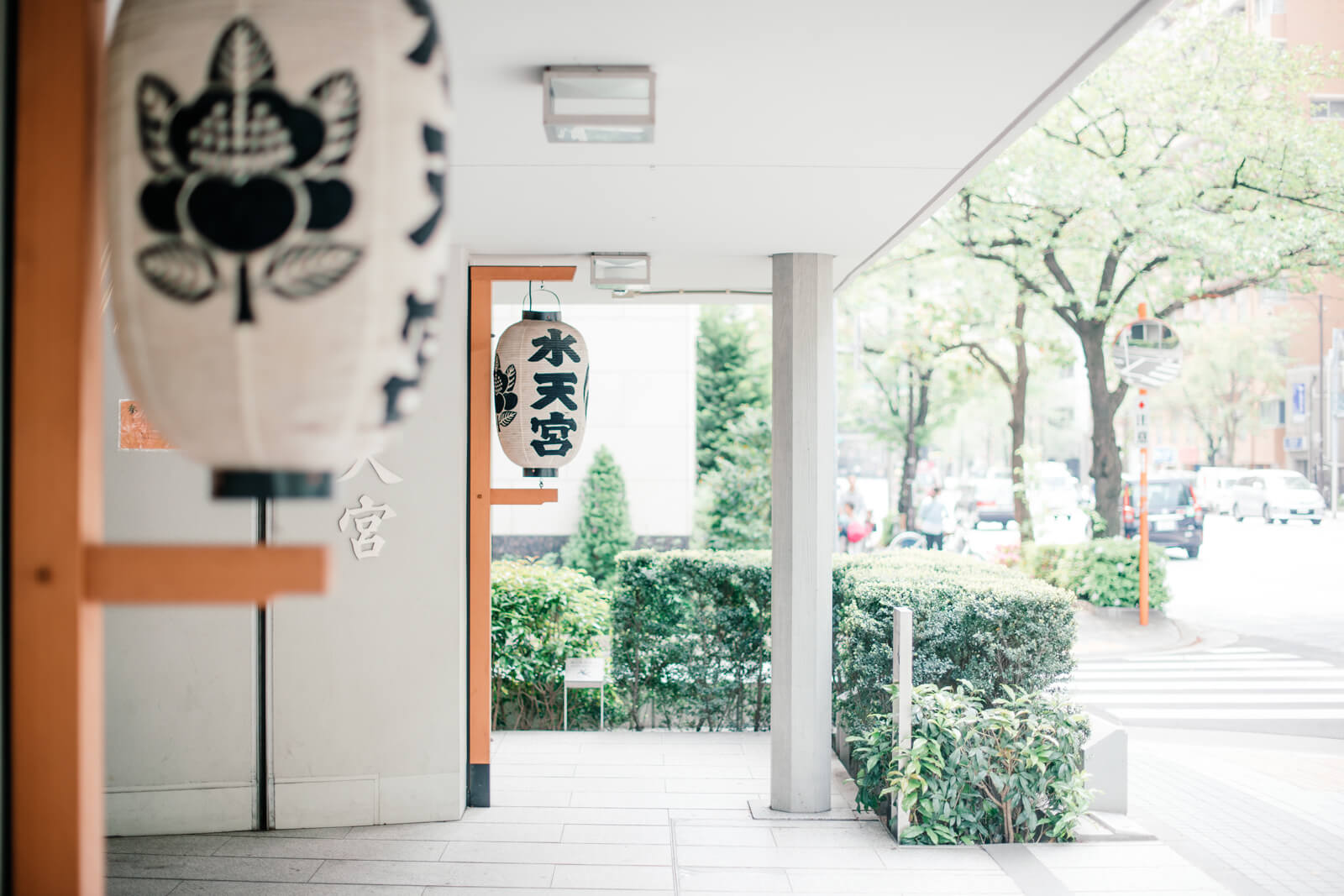 水天宮　入り口　提灯